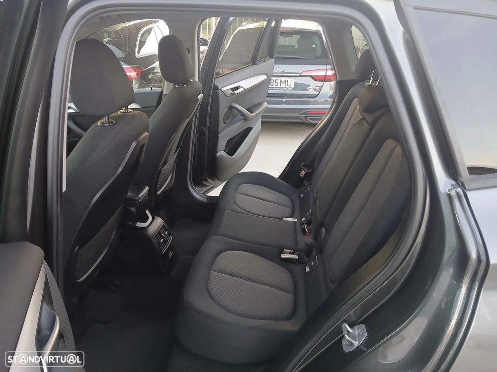 BMW X1 16 d sDrive Corporate Edition Auto - 10