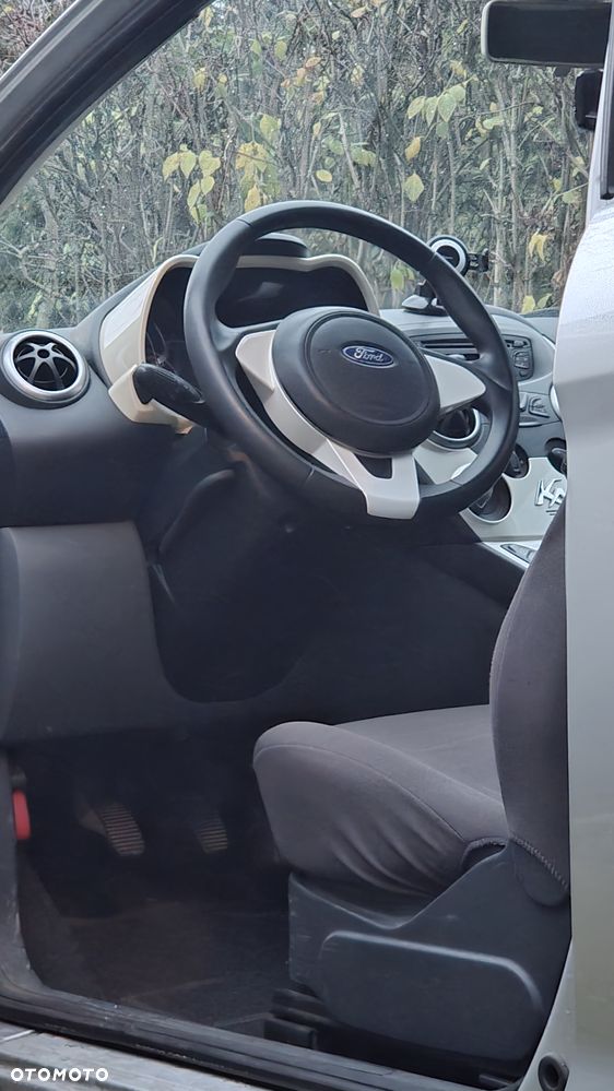 Ford KA 1.2 Trend - 12