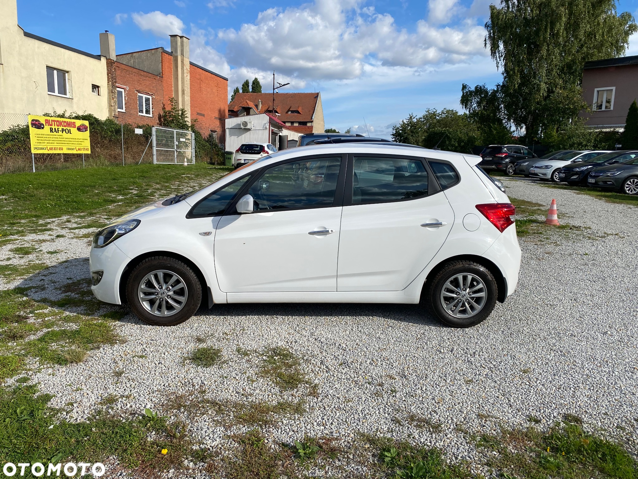 Hyundai ix20 1.4 blue Comfort - 12