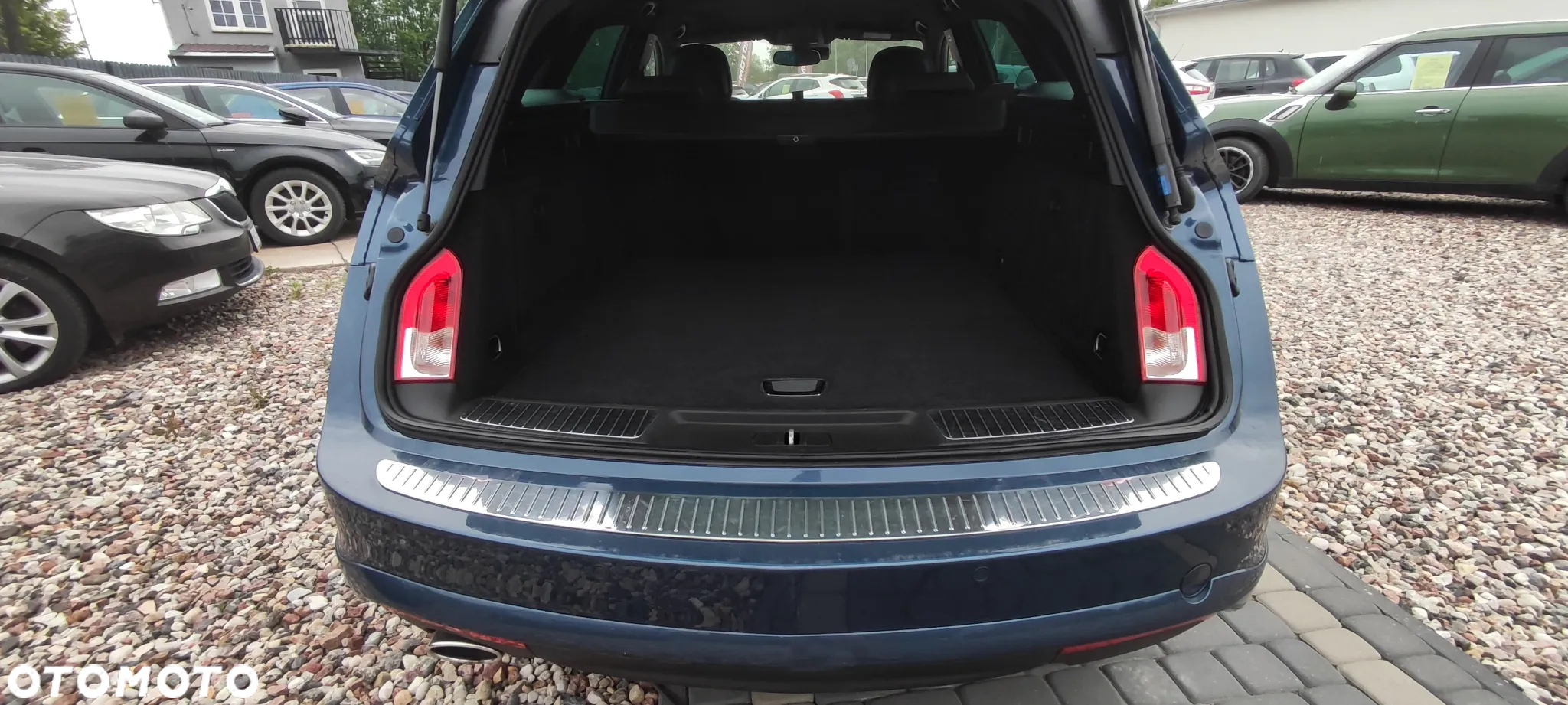Opel Insignia - 22