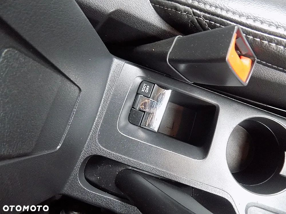 Jeep Compass 2.0 CRD DPF Limited - 15