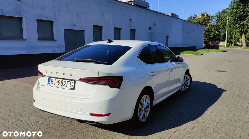 Skoda Octavia 2.0 TDI SCR Style DSG - 5