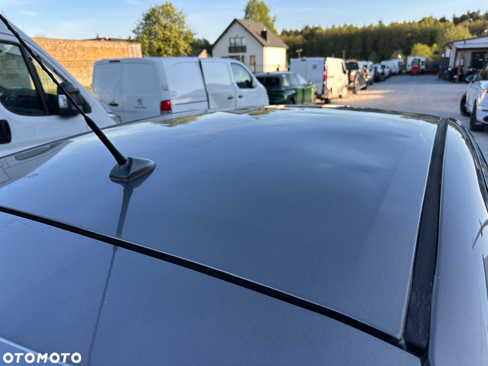 Toyota Yaris - 22