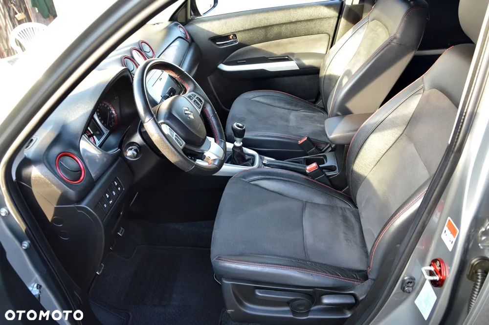 Suzuki Vitara 1.4 Boosterjet Allgrip S - 29