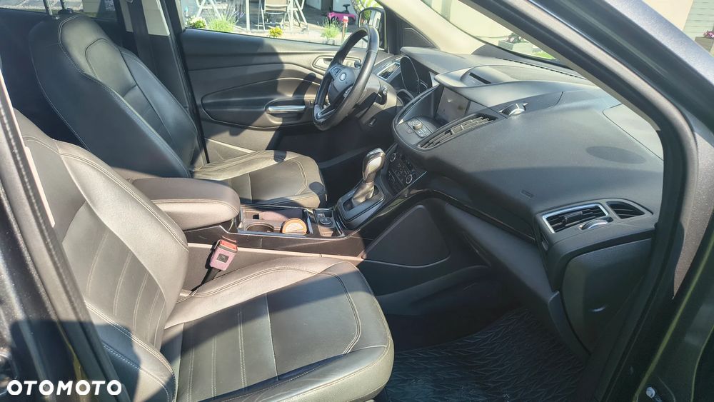 Ford Kuga 2.0 TDCi AWD Titanium - 11