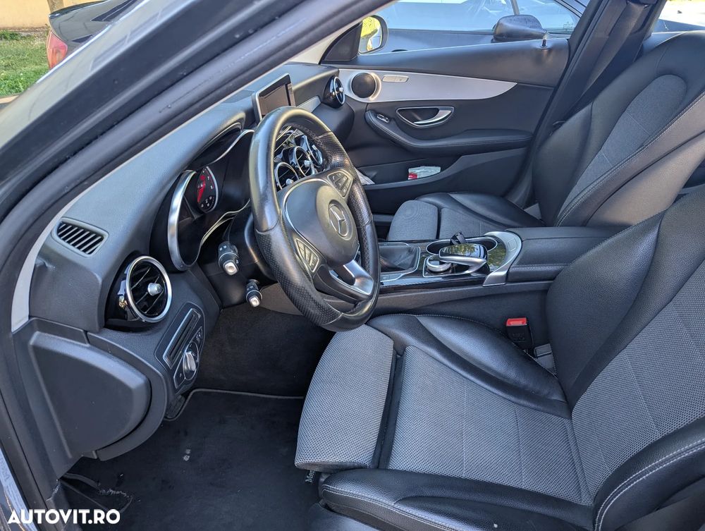 Mercedes-Benz C 180 T - 4