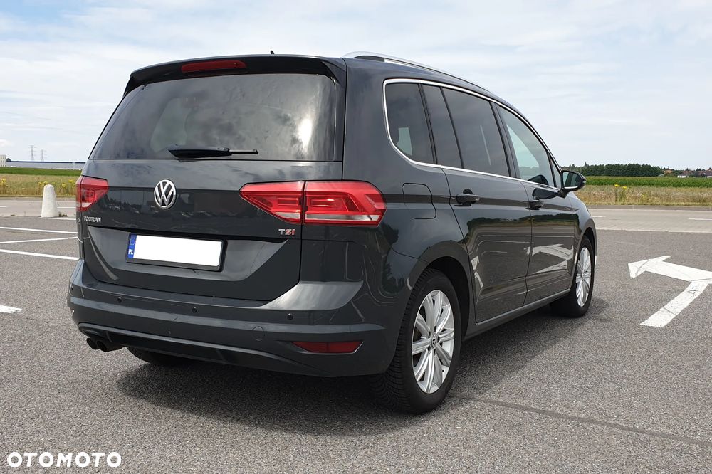 Volkswagen Touran 1.4 TSI BMT Highline DSG - 5