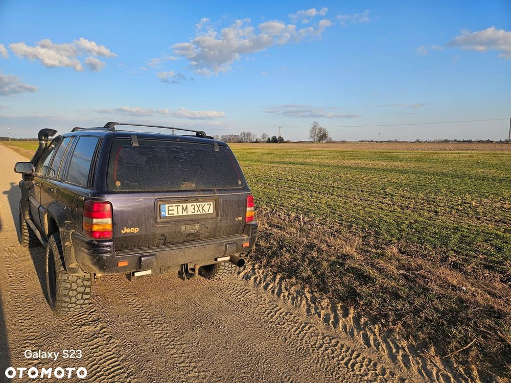 Jeep Grand Cherokee - 4