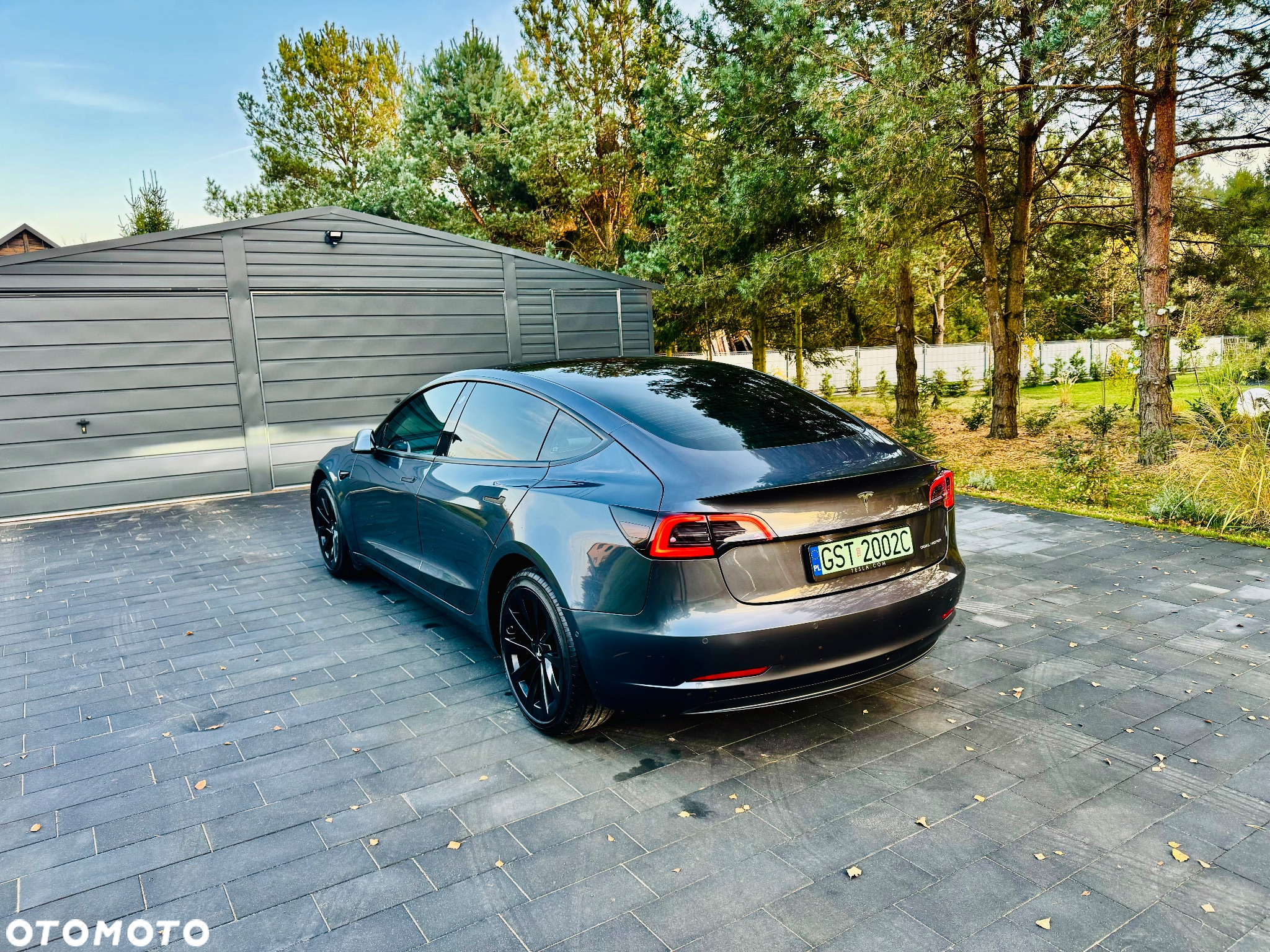 Tesla Model 3 - 9