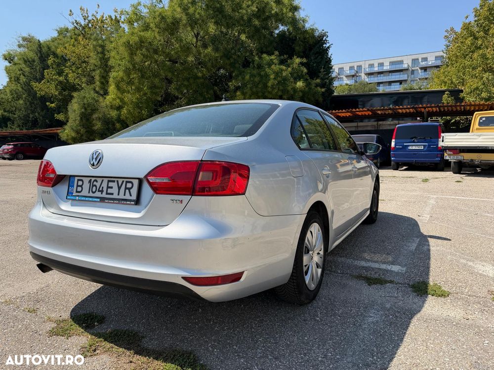 Volkswagen Jetta 1.6 TDI DPF Comfortline - 7