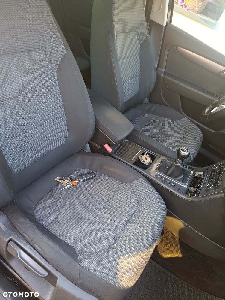 Volkswagen Passat 2.0 TDI DPF Comfortline - 6