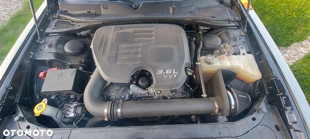 Dodge Challenger 3.6 SXT - 12