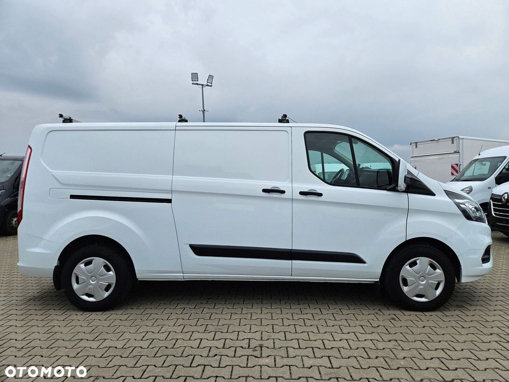 Ford transit-custom L2H1 *46999zł NETTO* Zabudowa warsztatowa 2.0TdCi/131KM - 9