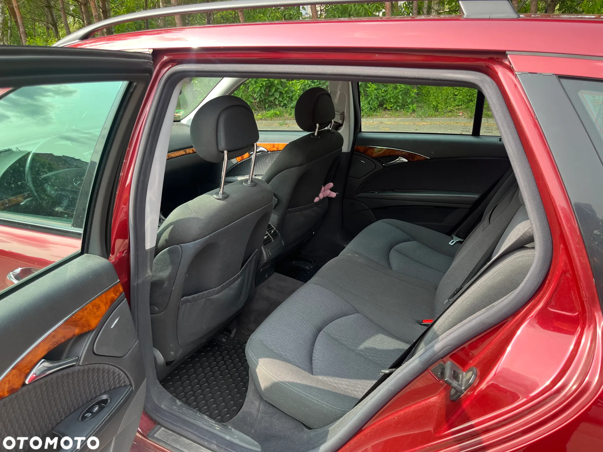 Mercedes-Benz Klasa E 220 T CDI Automatik Elegance - 11