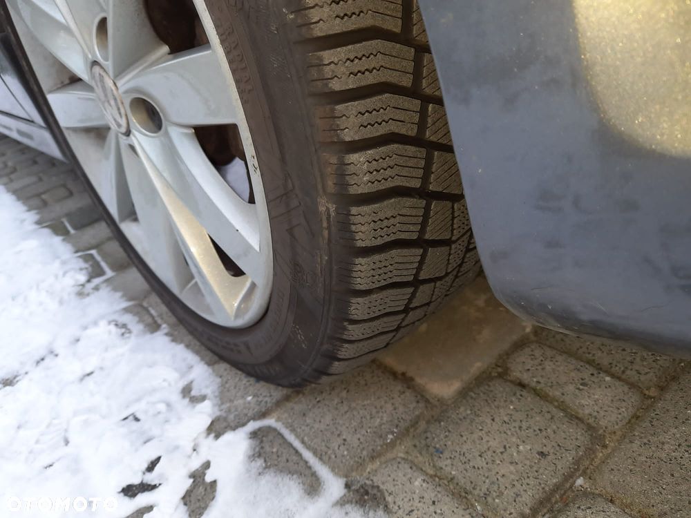 Volkswagen Jetta 1.6 TDI DPF Comfortline - 12