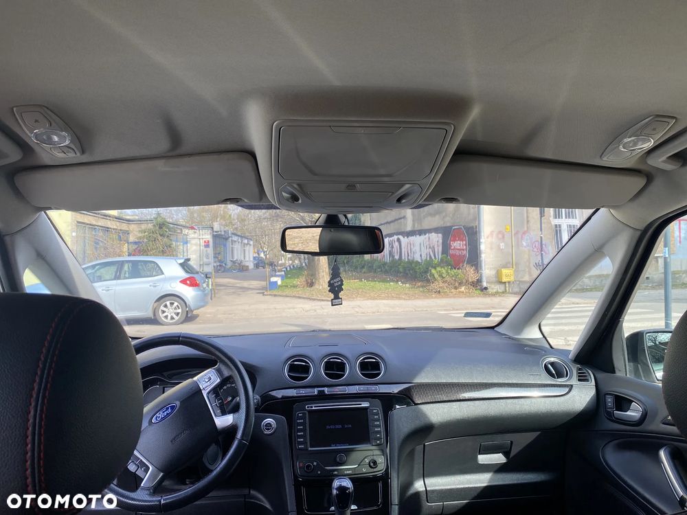 Ford S-Max - 23