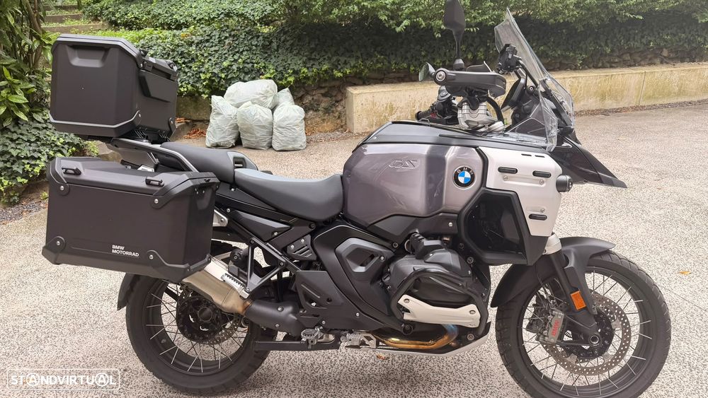 BMW R 1300 GS Adventure Triple Black - 1