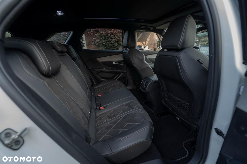 Peugeot 3008 2.0 BlueHDi GT S&S EAT8 - 22