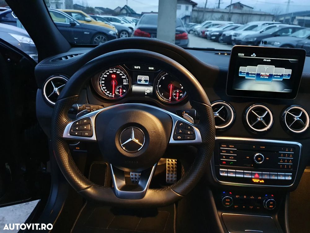Mercedes-Benz GLA 220 d 4Matic 7G-DCT AMG Line - 26
