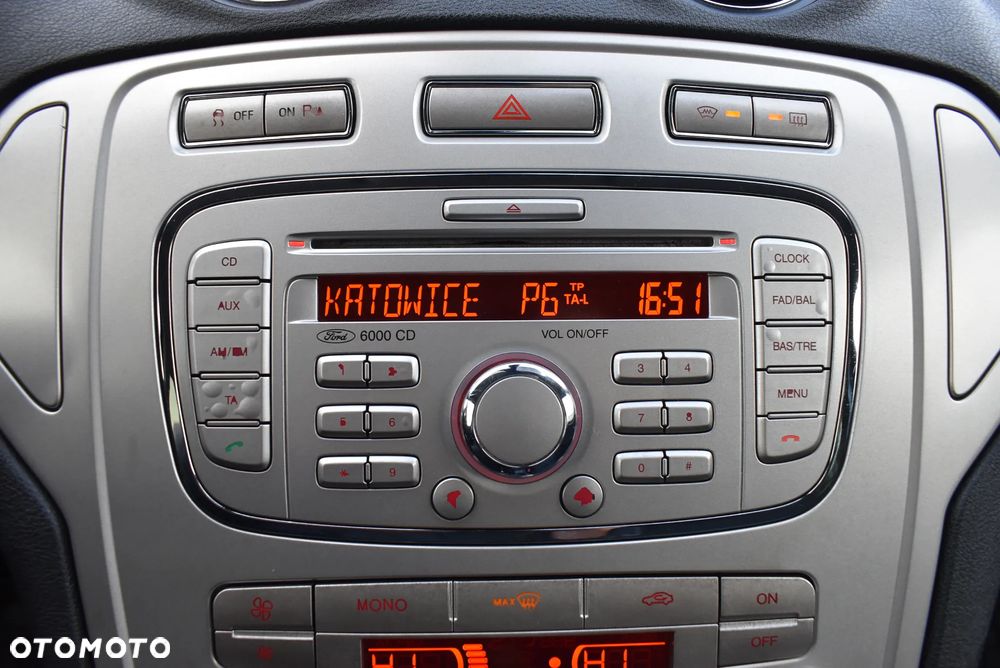 Ford Mondeo 2.0 TDCi Trend - 22