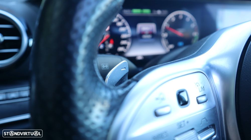 Mercedes-Benz E 300 de AMG Line - 40