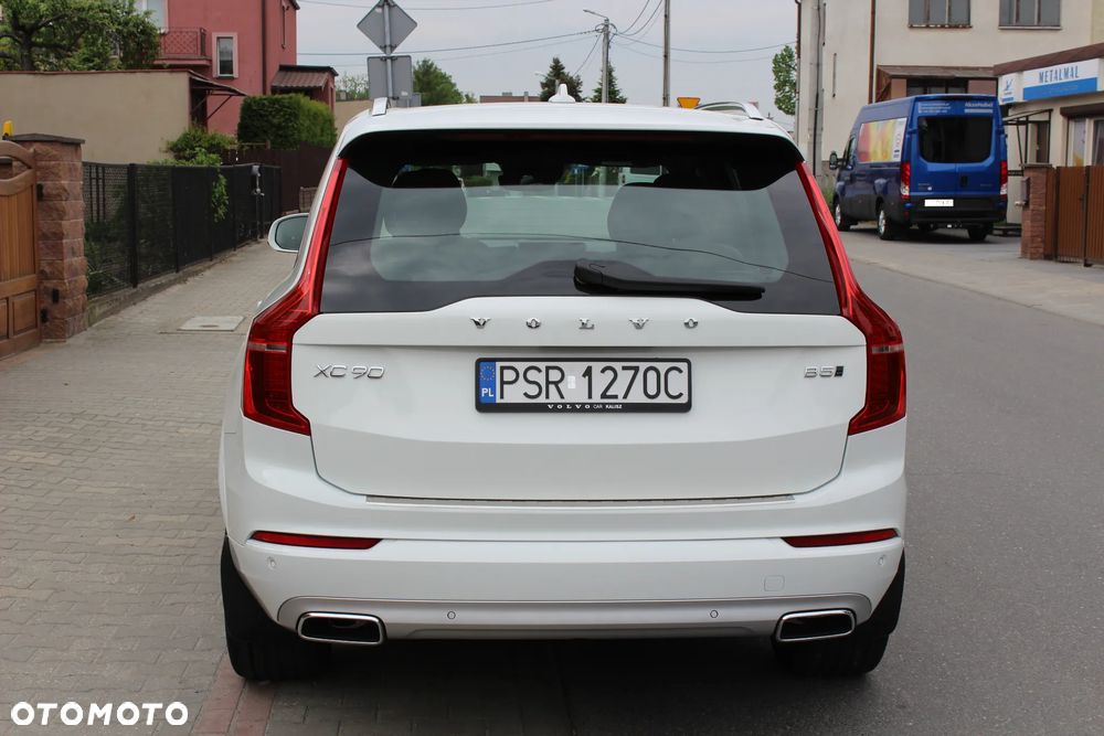 Volvo XC 90 B5 D AWD Momentum - 27