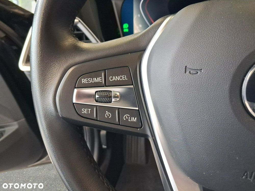 BMW Seria 3 - 17