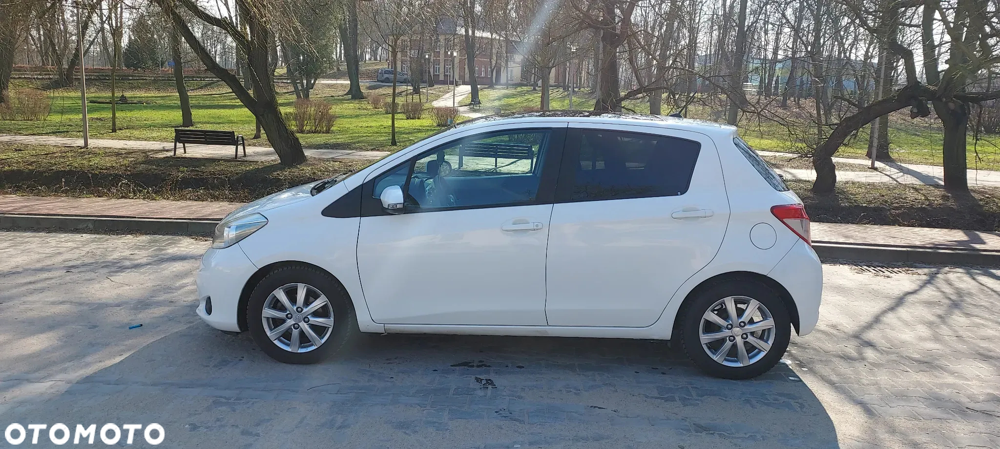 Toyota Yaris 1.4 D-4D Multi Mode Life - 12