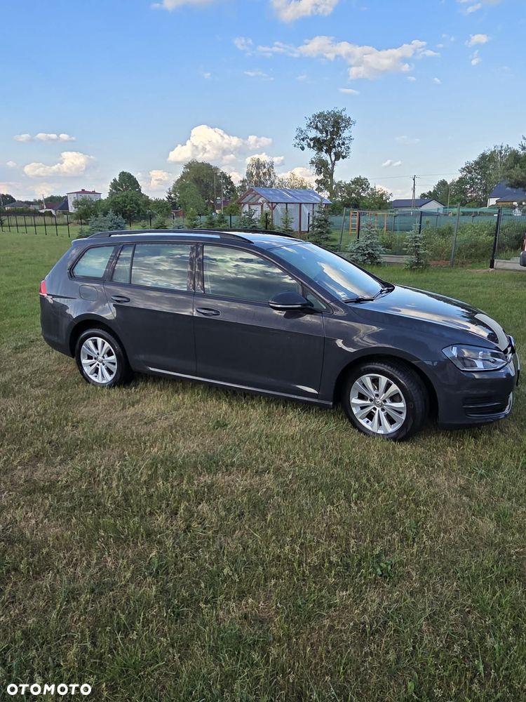 Volkswagen Golf 1.6 TDI BlueMotion Trendline - 3