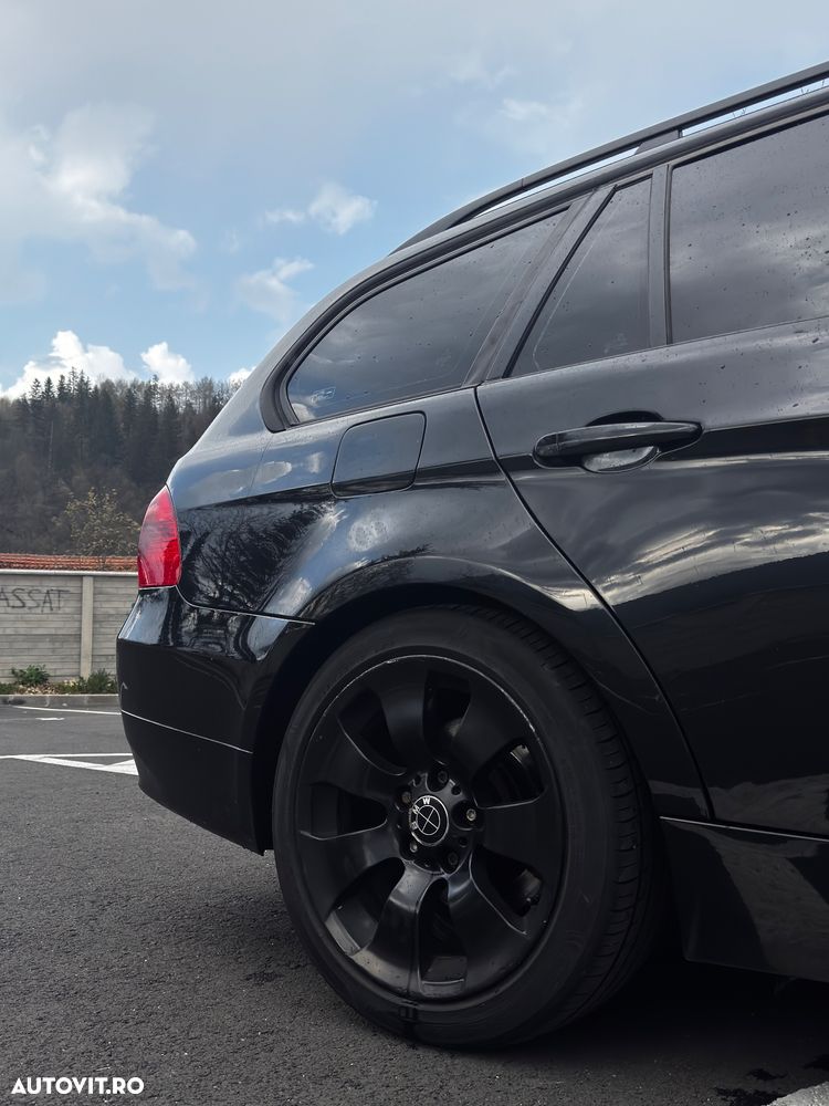 BMW Seria 3 320d - 8