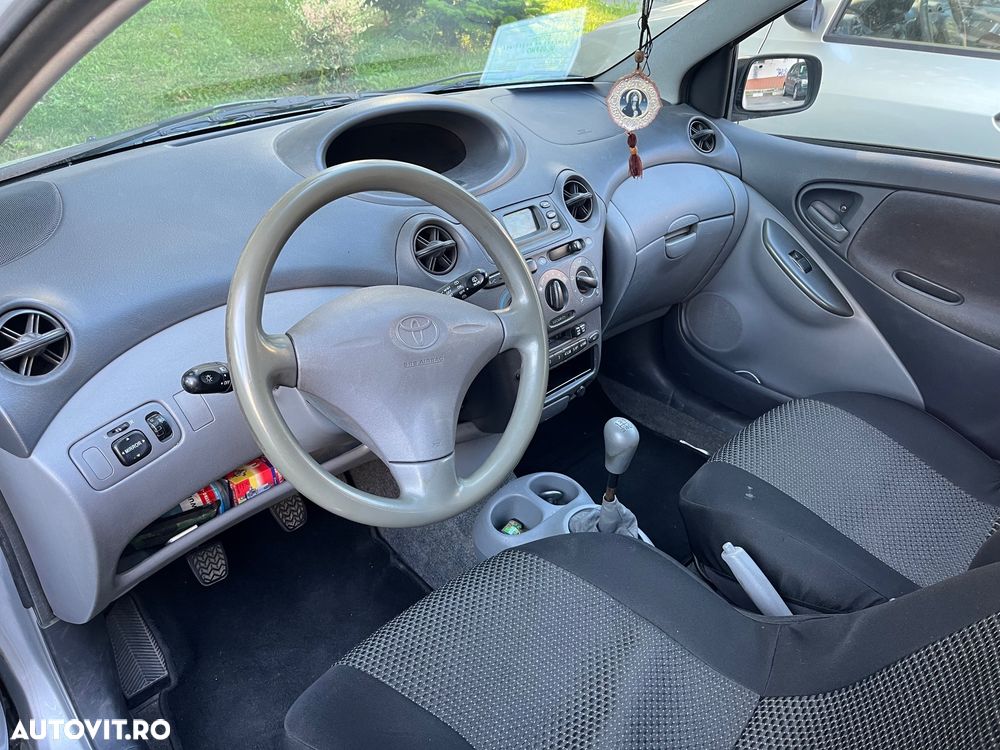TOYOTA Yaris 2001 — imagine 5