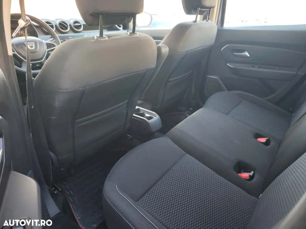 Dacia Duster 1.5 Blue dCi 4WD Comfort - 11