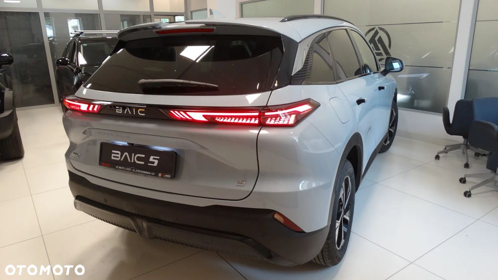 BAIC 5 Beijing 1.5T Business DCT - 9