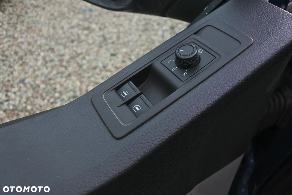 Volkswagen Transporter L2H1 Plus Trendline 4Motion - 16