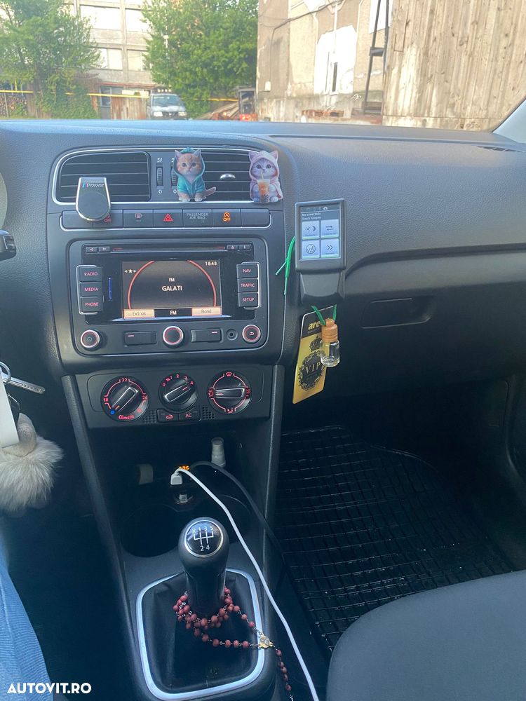 Volkswagen Polo - 6