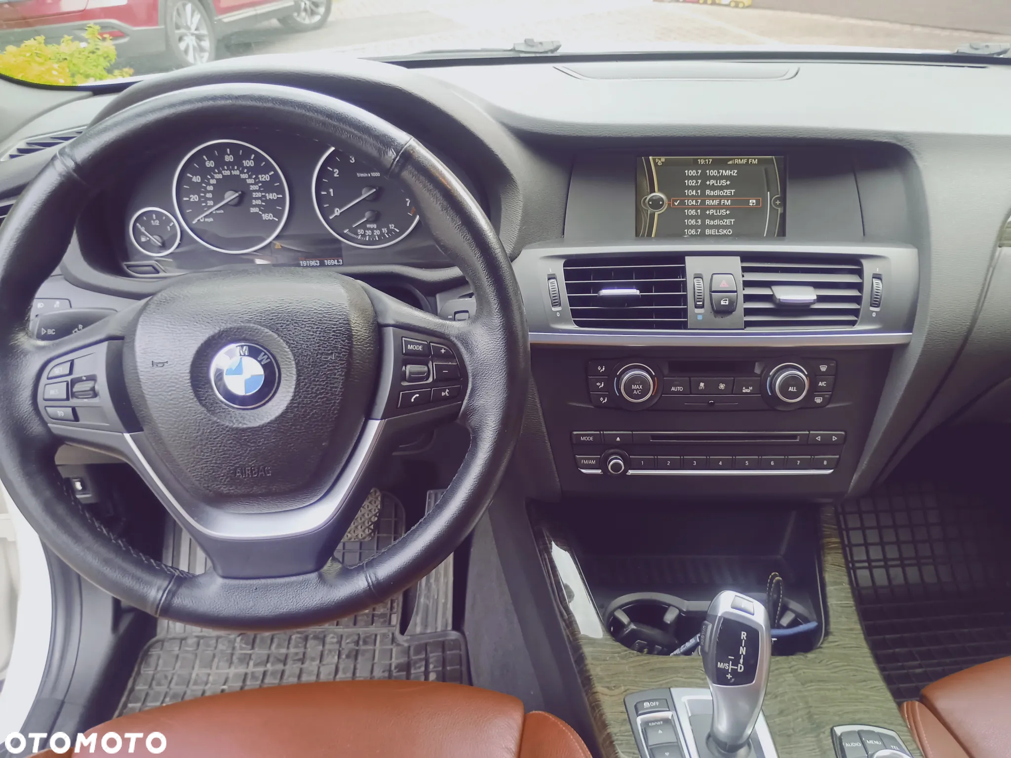 BMW X3 xDrive28i - 9