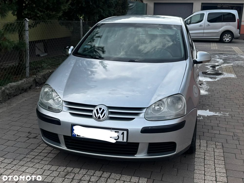 Volkswagen Golf - 2