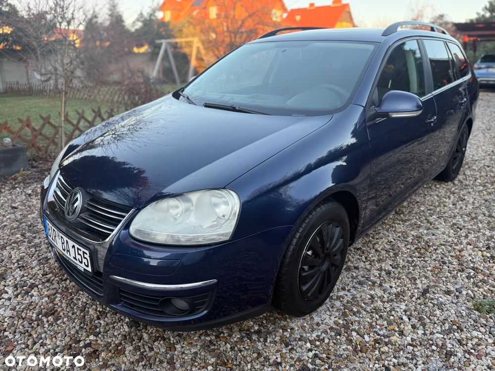 Volkswagen Golf 1.9 TDI DPF Trendline BlueMotion - 25