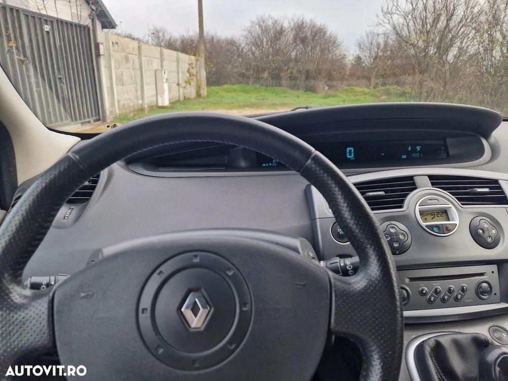 Renault Scenic II 1.6 Authentique - 16