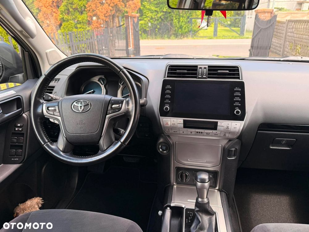 Toyota Land Cruiser LC 2.8 D-4D Prado - 9