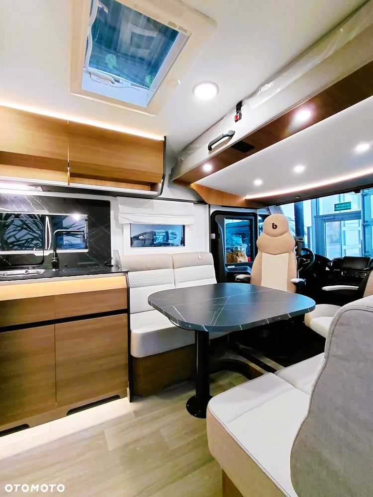 Benimar Amphityron 998 T26 - 14