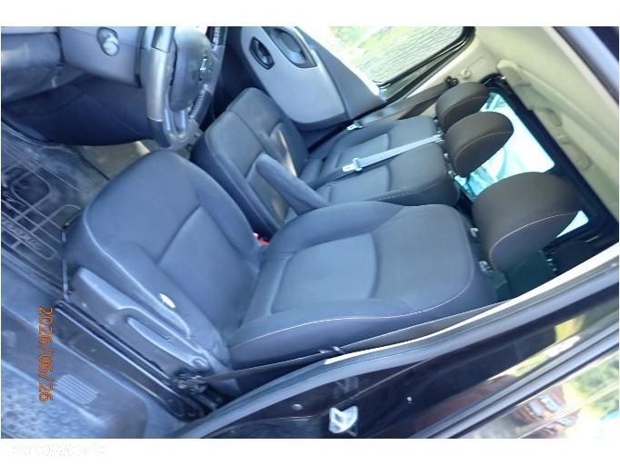 Renault Trafic - 7