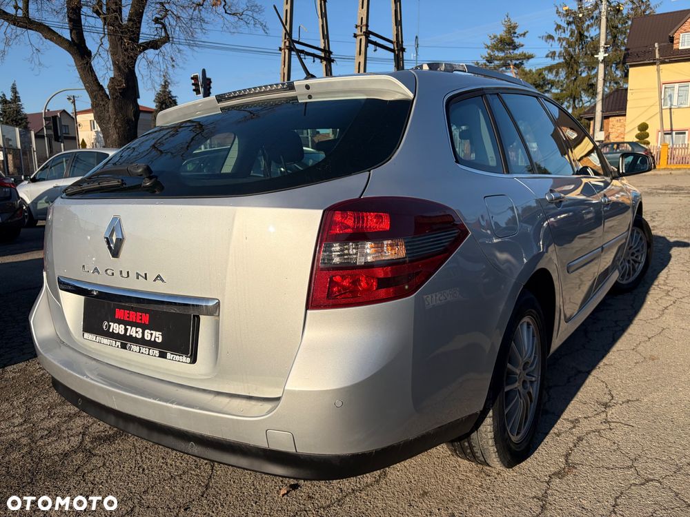 Renault Laguna dCi 110 FAP Dynamique - 2