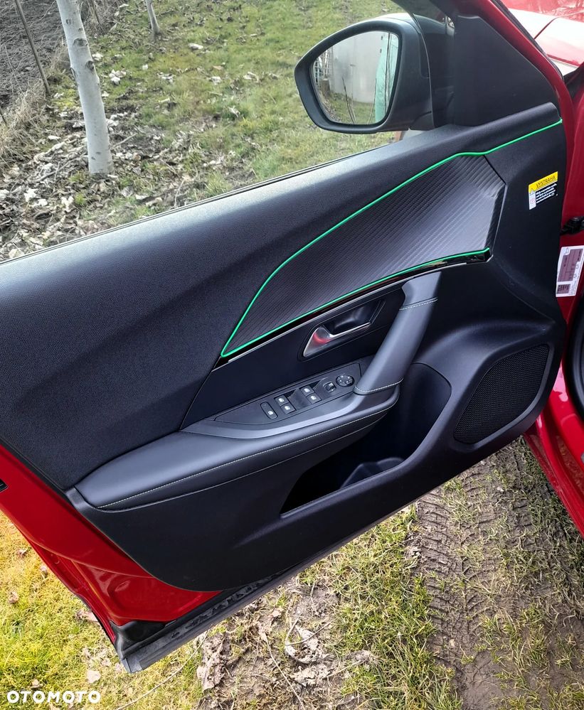 Peugeot 2008 1.2 PureTech GT Pack S&S EAT8 - 25