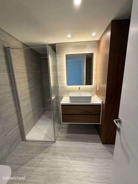 Apartamento T2 NOVO para arrendamento - Grande imagem: 5/12
