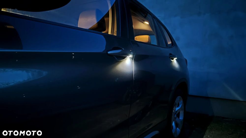 BMW X1 sDrive18d xLine - 15