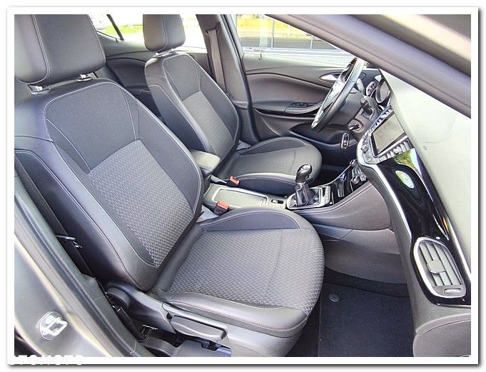 Opel Astra - 22