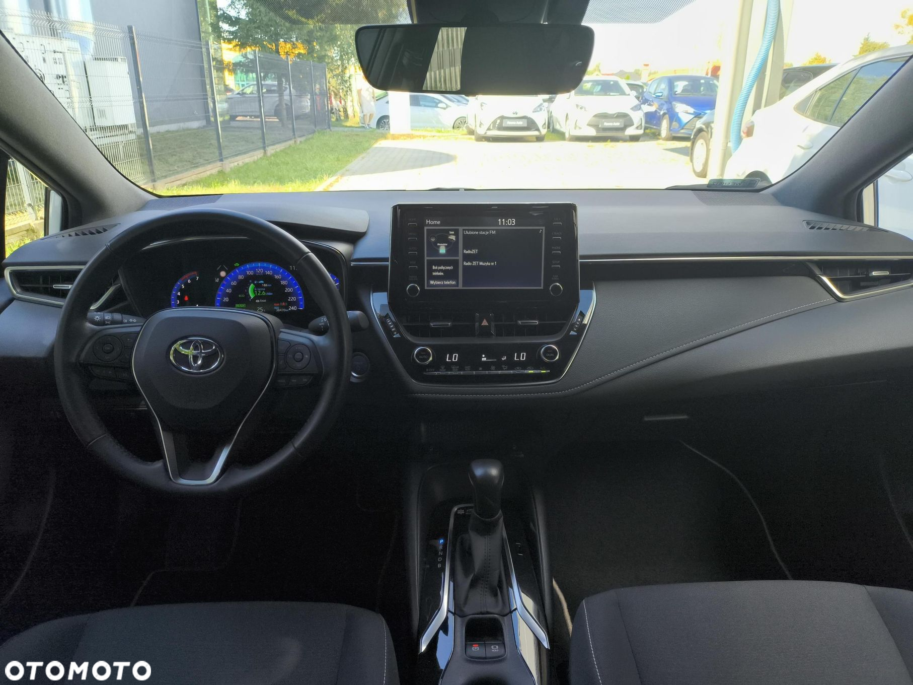 Toyota Corolla - 27
