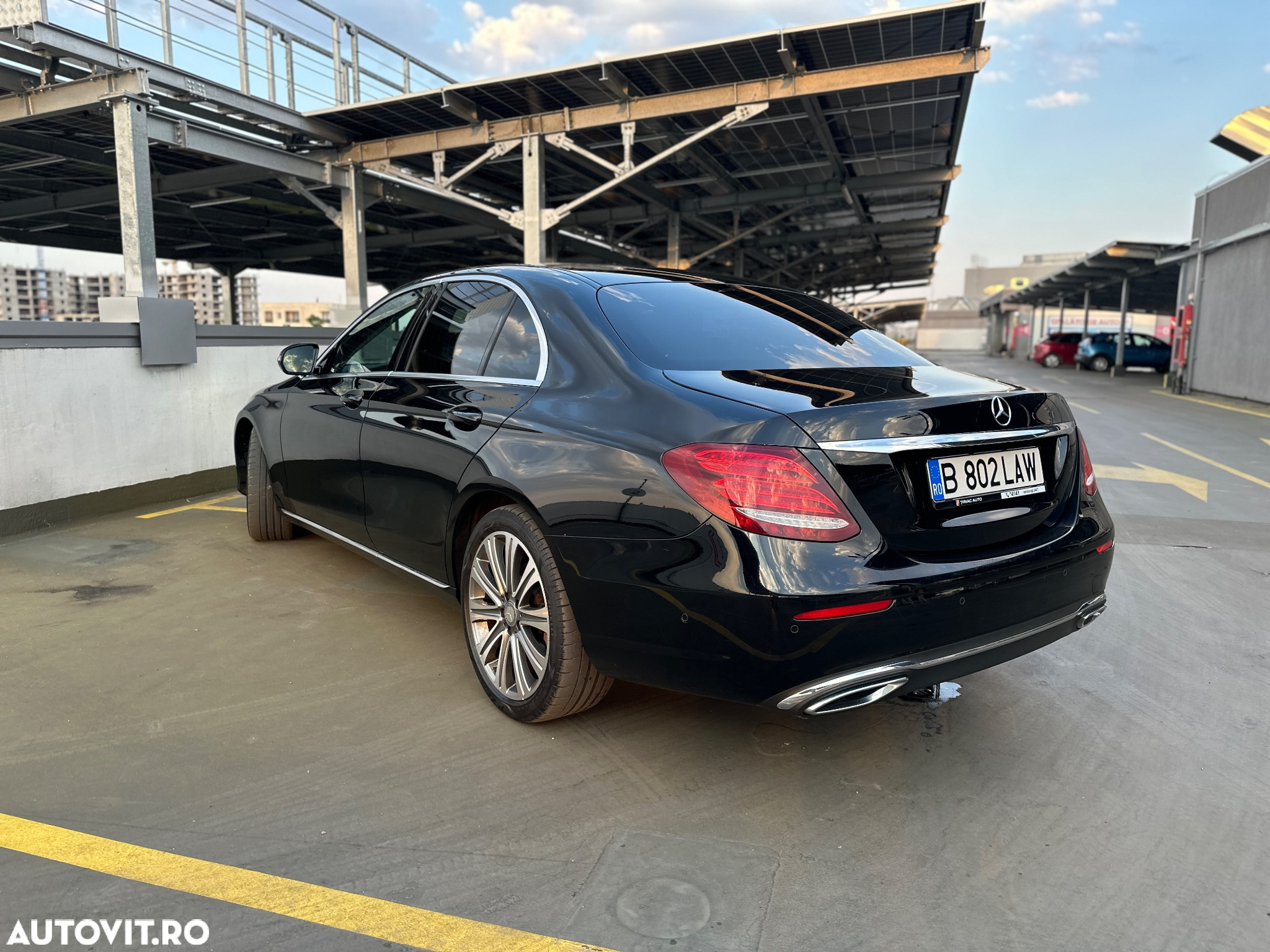 Mercedes-Benz E 220 d 4MATIC Aut. - 5