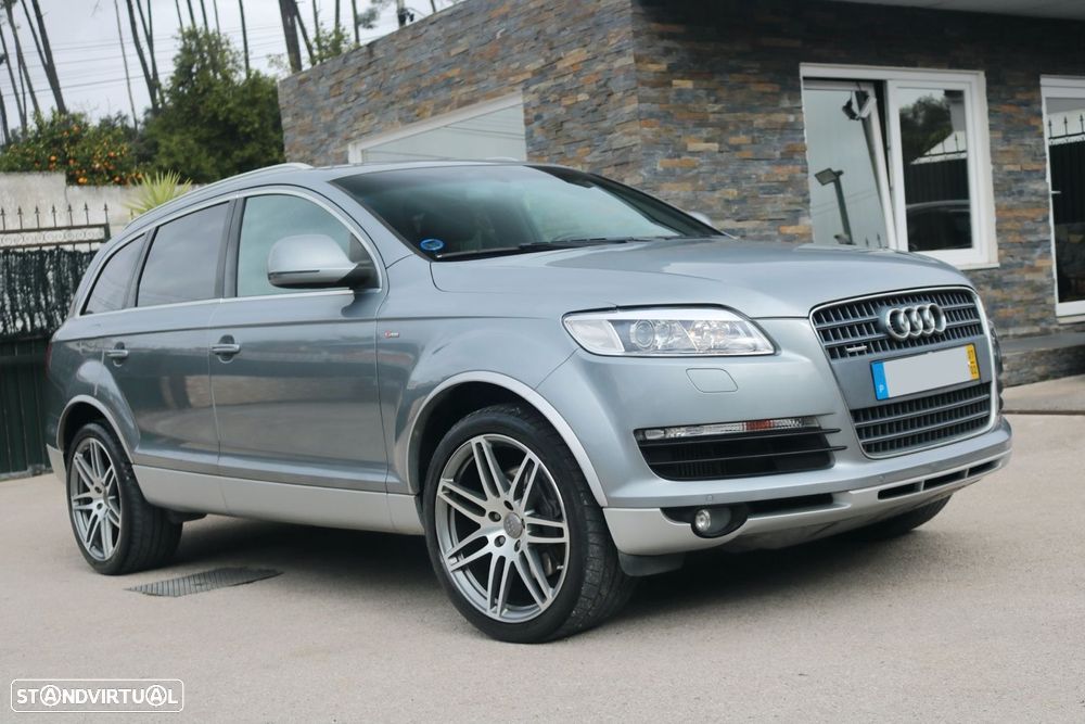 Audi Q7 3.0 TDI Sport Tiptronic - 1